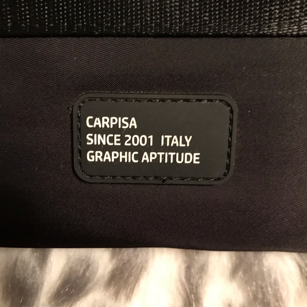 Caprisa, Black wallet - Picture 2 of 6